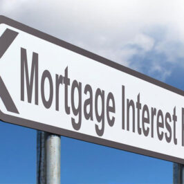 Fixed vs Adjustable Interest Rate Mortgages | Cat Coleman, Real Estate Agent